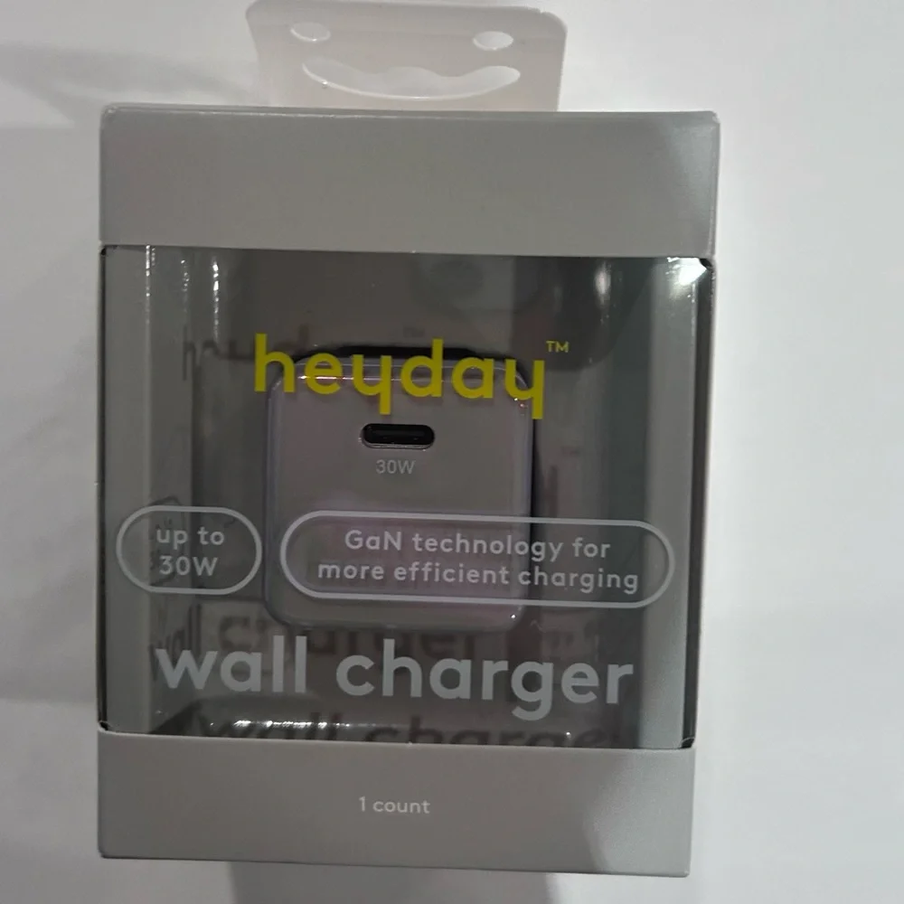 Heyday Wall Charger with GaN Technology Single Port USB-C 30W Wall Soft Purple